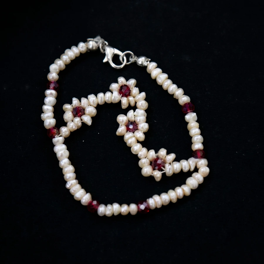 pearl daisy chain bracelet pearl daisy chain bracelet